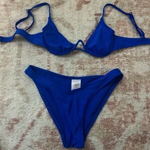 Target, Navy blue bikini